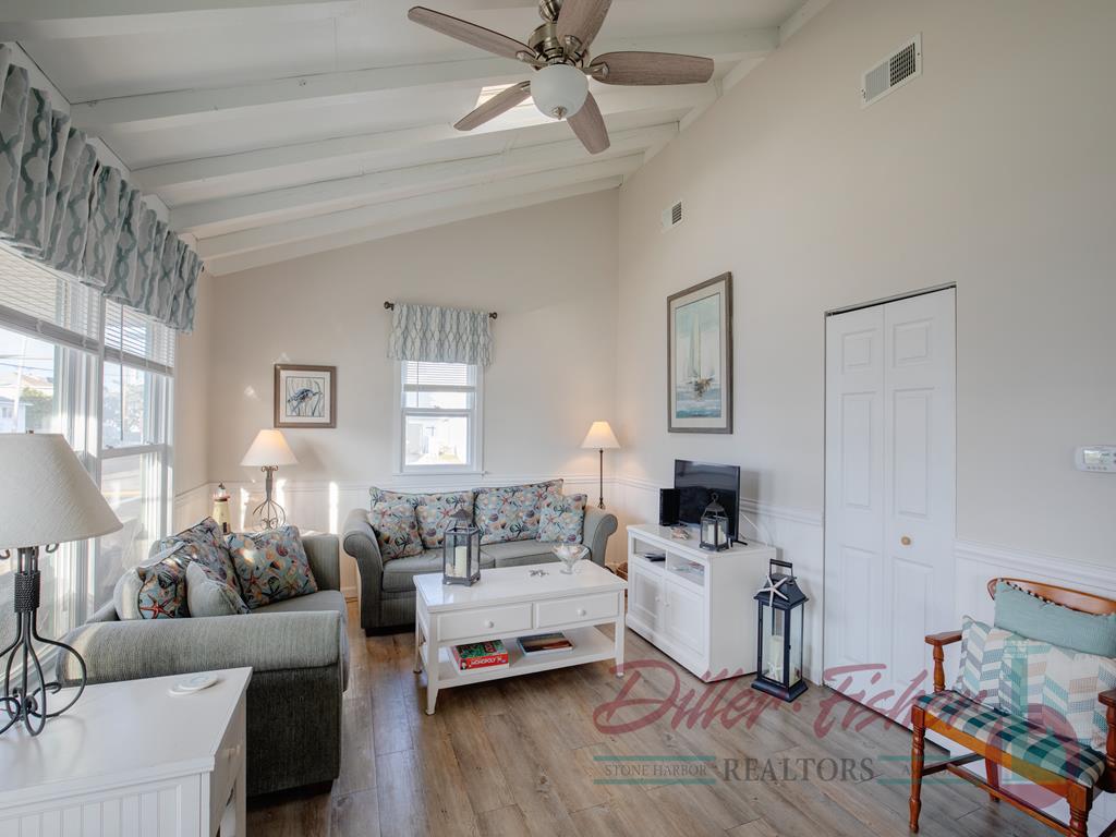 8502 Third Avenue, Stone Harbor (Center)