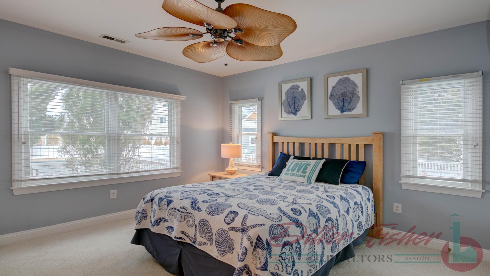 125 78th Street, Avalon (Beach Block)