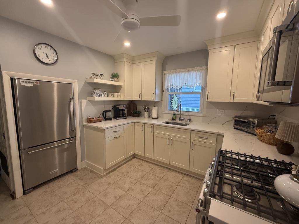 12300 Ocean Avenue, The Dunes (Ocean Side)