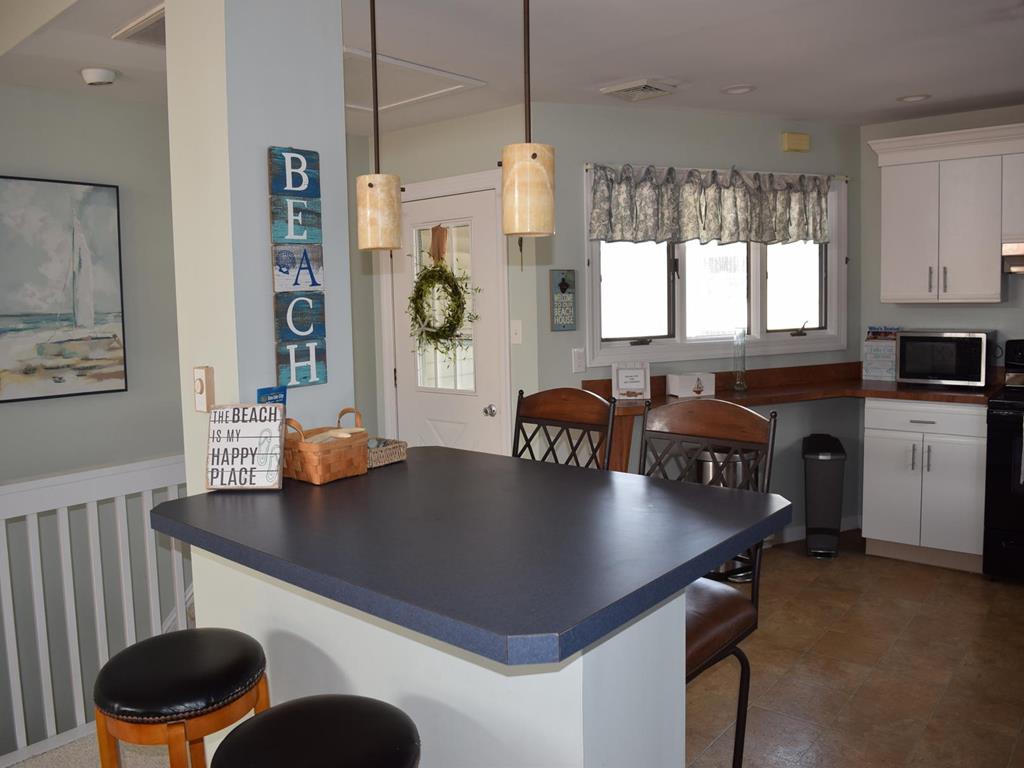 5905 Landis Avenue, Sea Isle City (Beach Block)