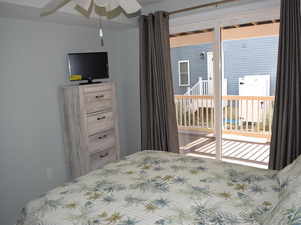 5905 Landis Avenue, Sea Isle City (Beach Block)