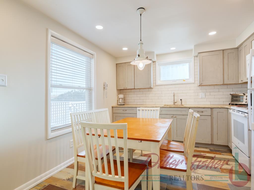 Diller Fisher Realtors | 15 99th Street H, Stone Harbor | Vacation Rentals