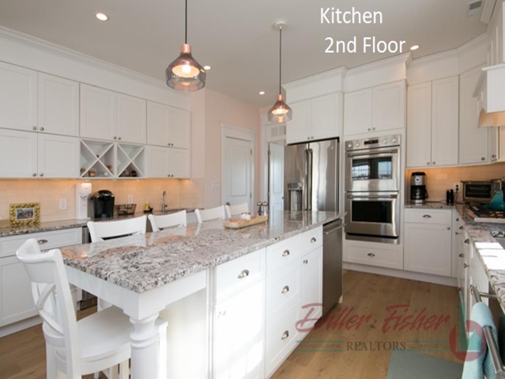 271 104th Street, Stone Harbor (Center) - Picture 3