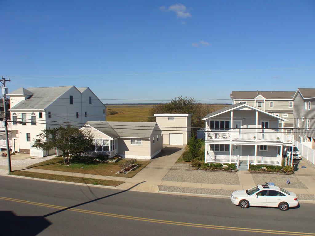 5205 Central Avenue, Sea Isle City (Center)