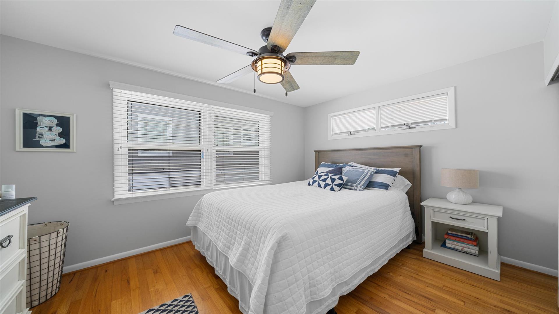 262 50th Street, Avalon (Center)