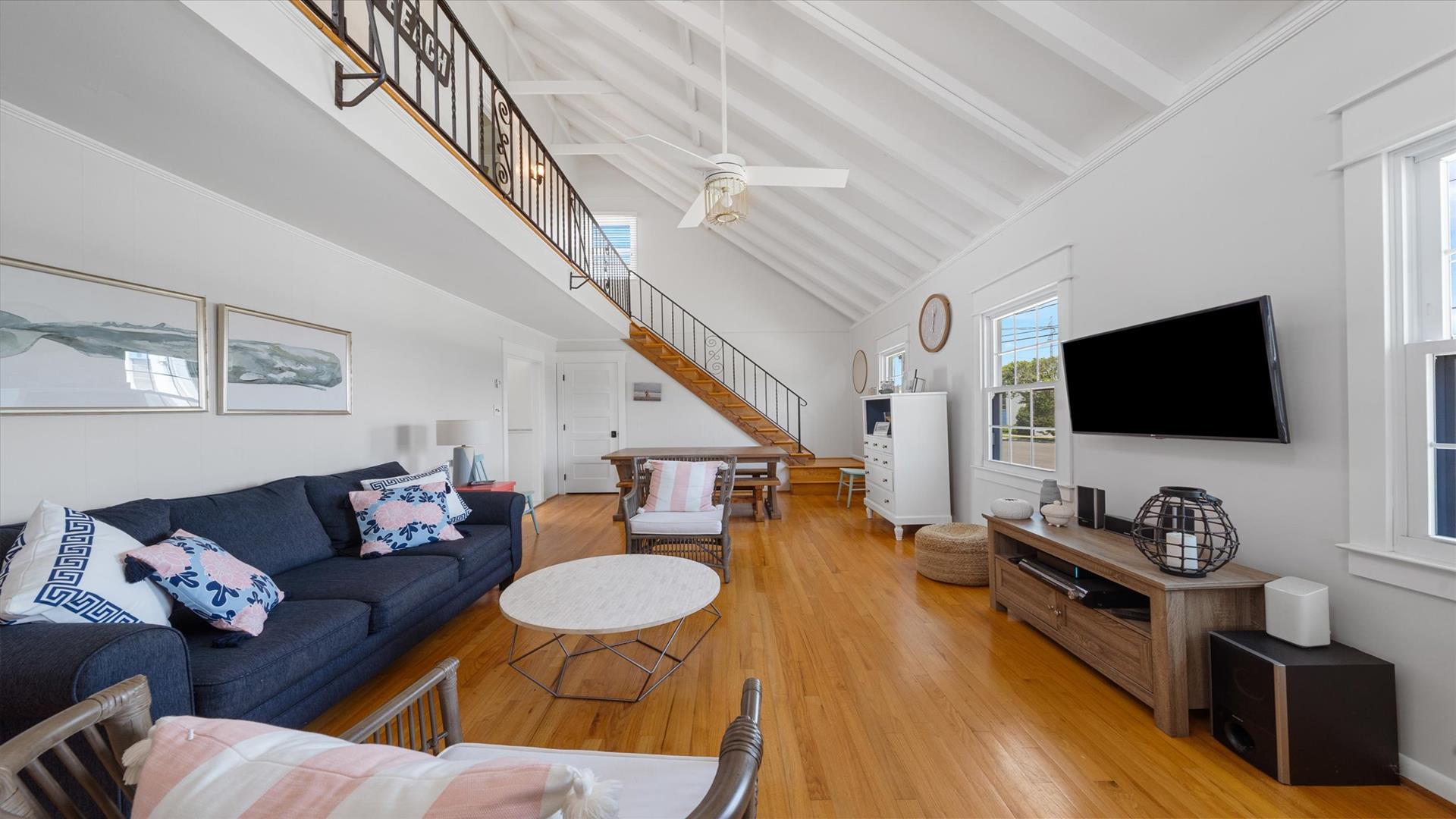 262 50th Street, Avalon (Center)