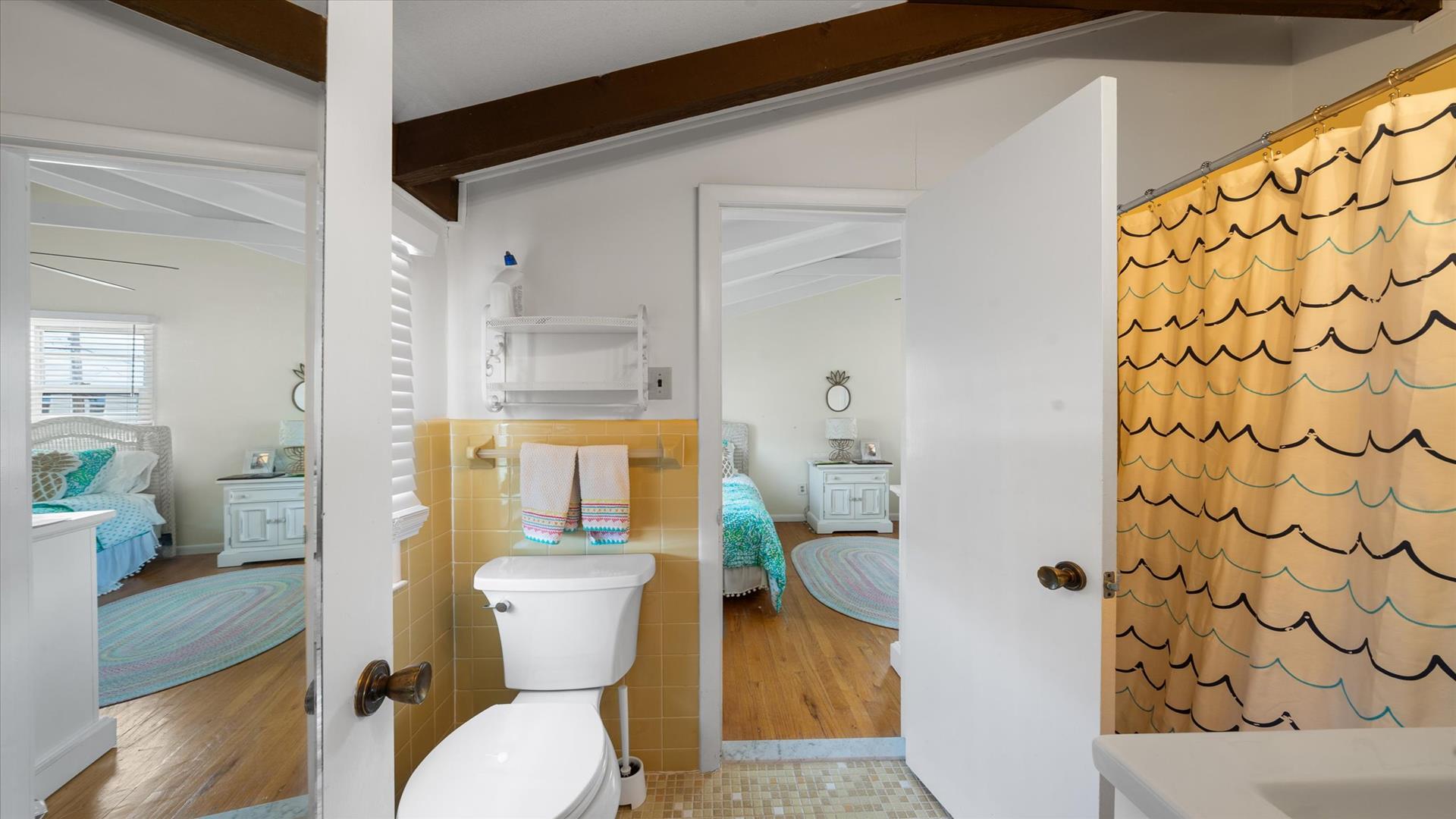 262 50th Street, Avalon (Center)