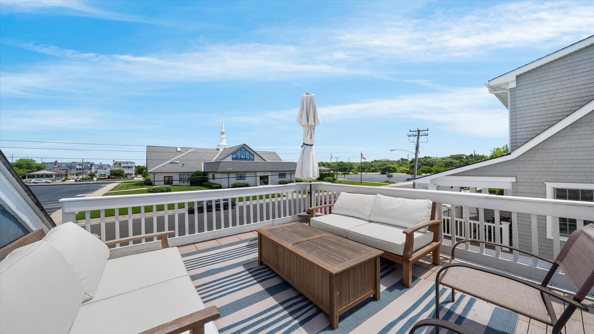 262 50th Street, Avalon (Center)