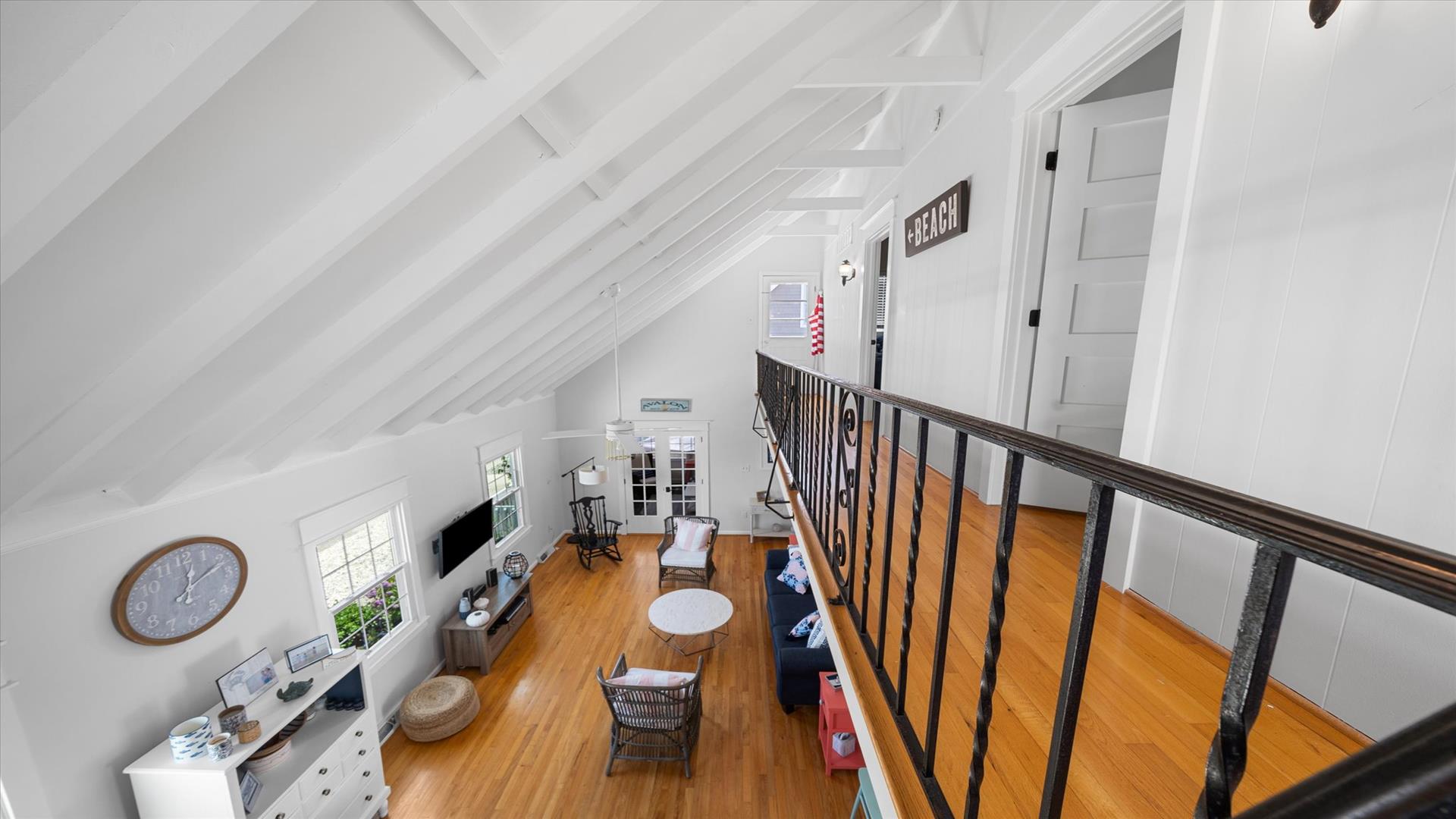 262 50th Street, Avalon (Center)