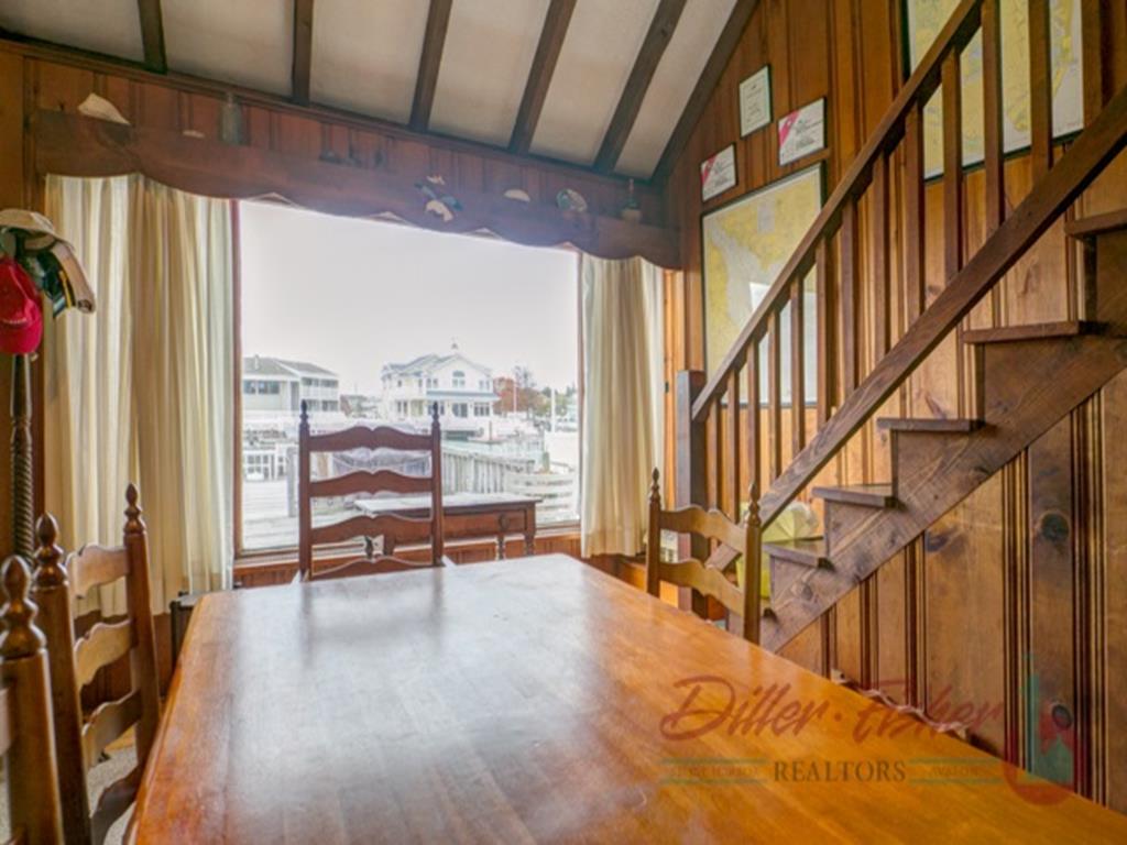 428 104th Street, Stone Harbor (Bay Front) - Picture 4