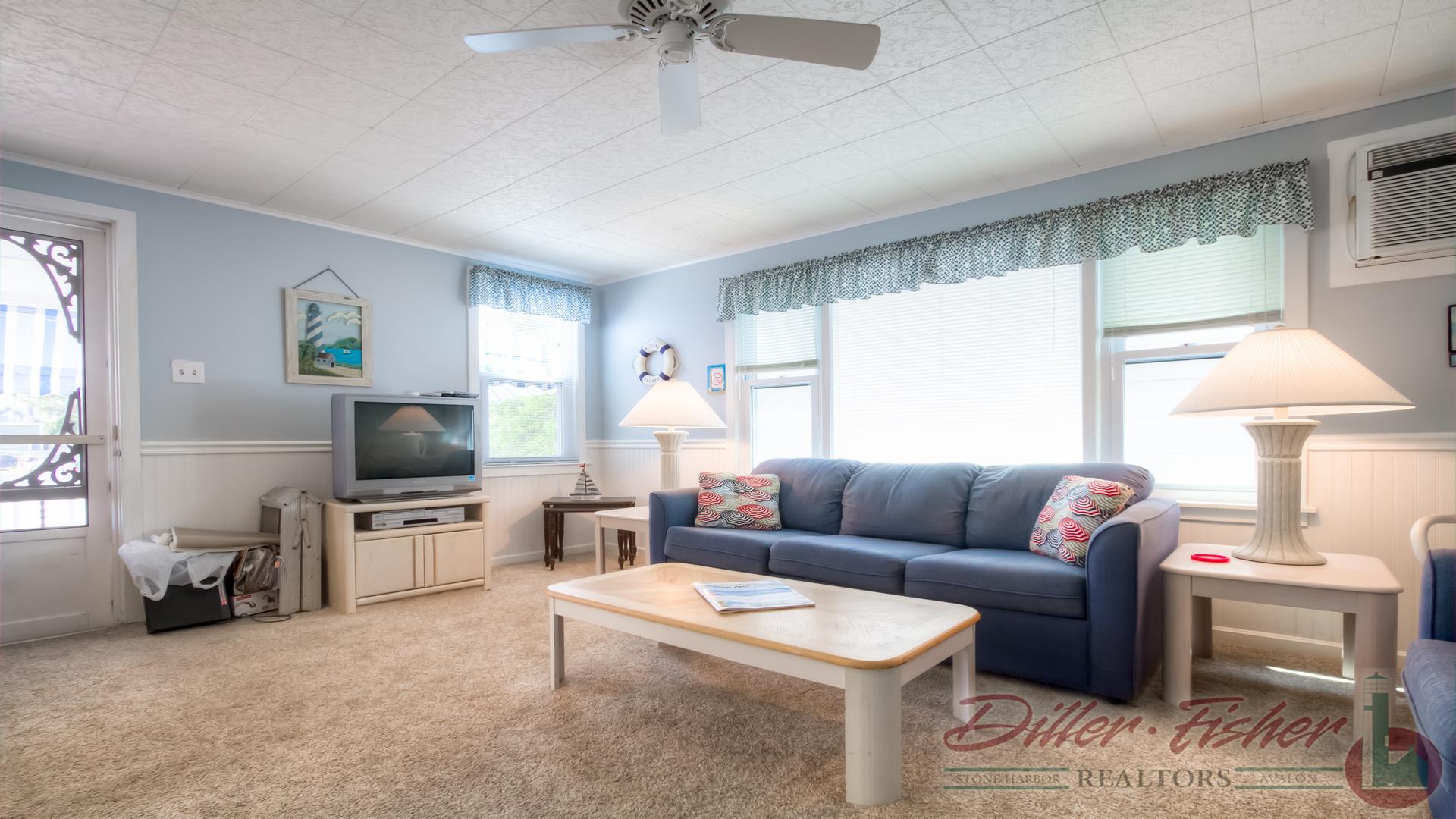 228 110th Street, Stone Harbor (Mid-Island) - Picture 4