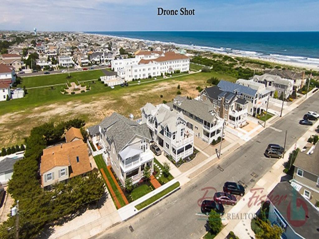 160 113th Street, Stone Harbor (Beach Block)
