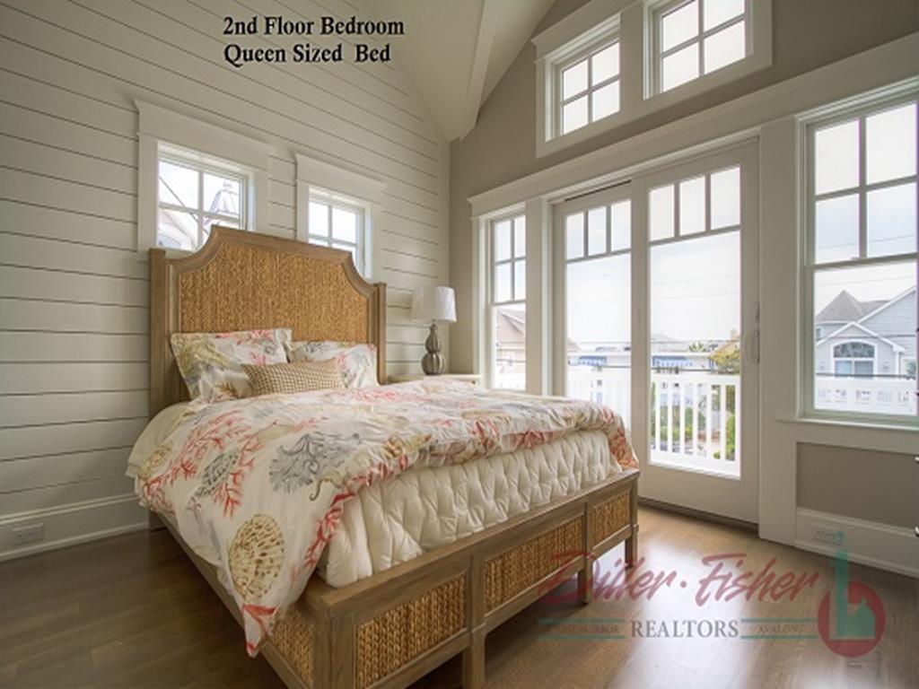 160 113th Street, Stone Harbor (Beach Block)