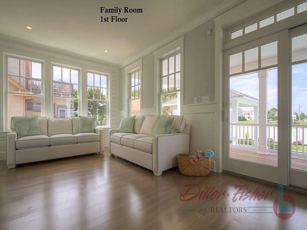 160 113th Street, Stone Harbor (Beach Block)