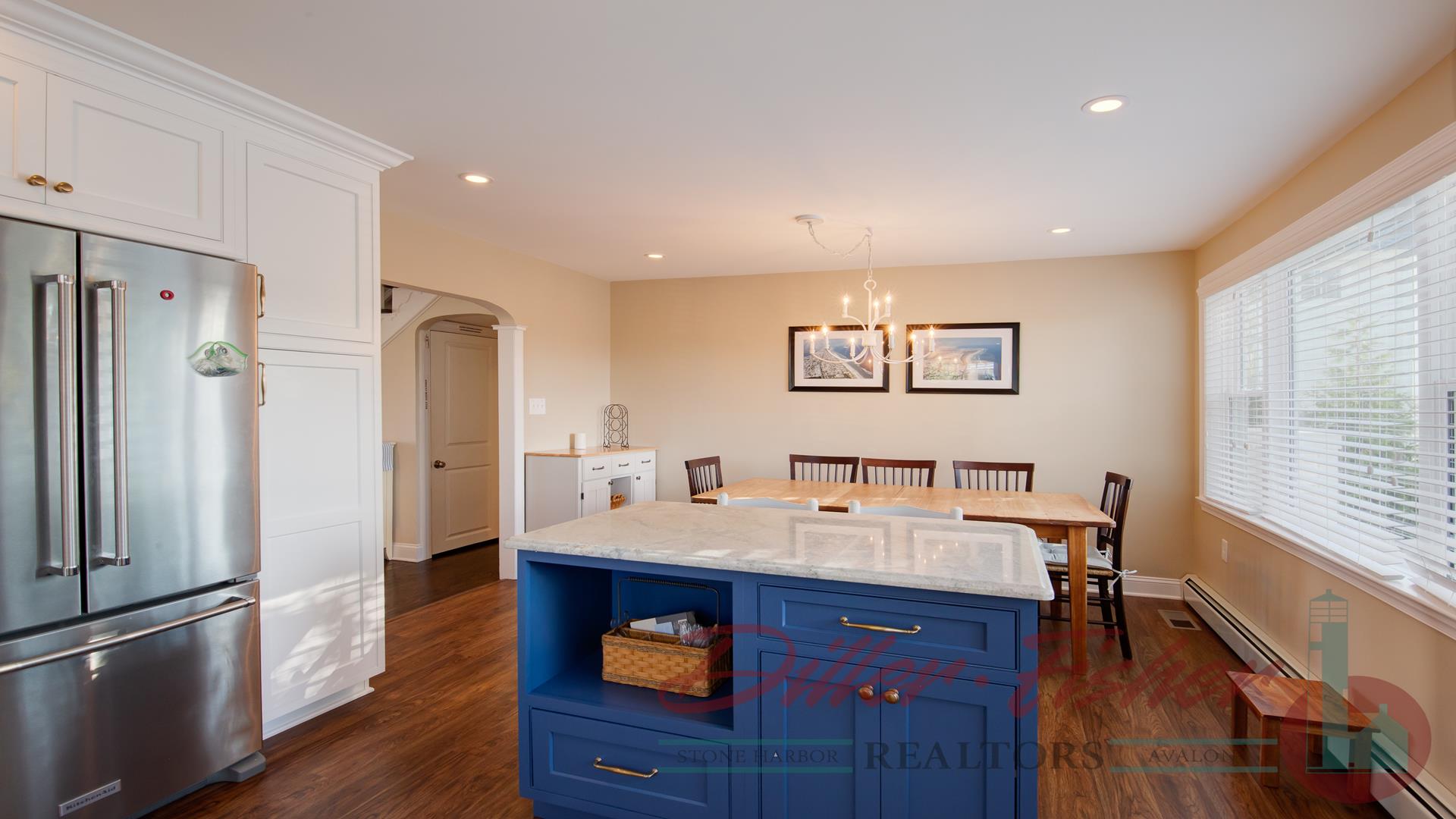 10301 Second Avenue, Stone Harbor (Center) - Picture 5