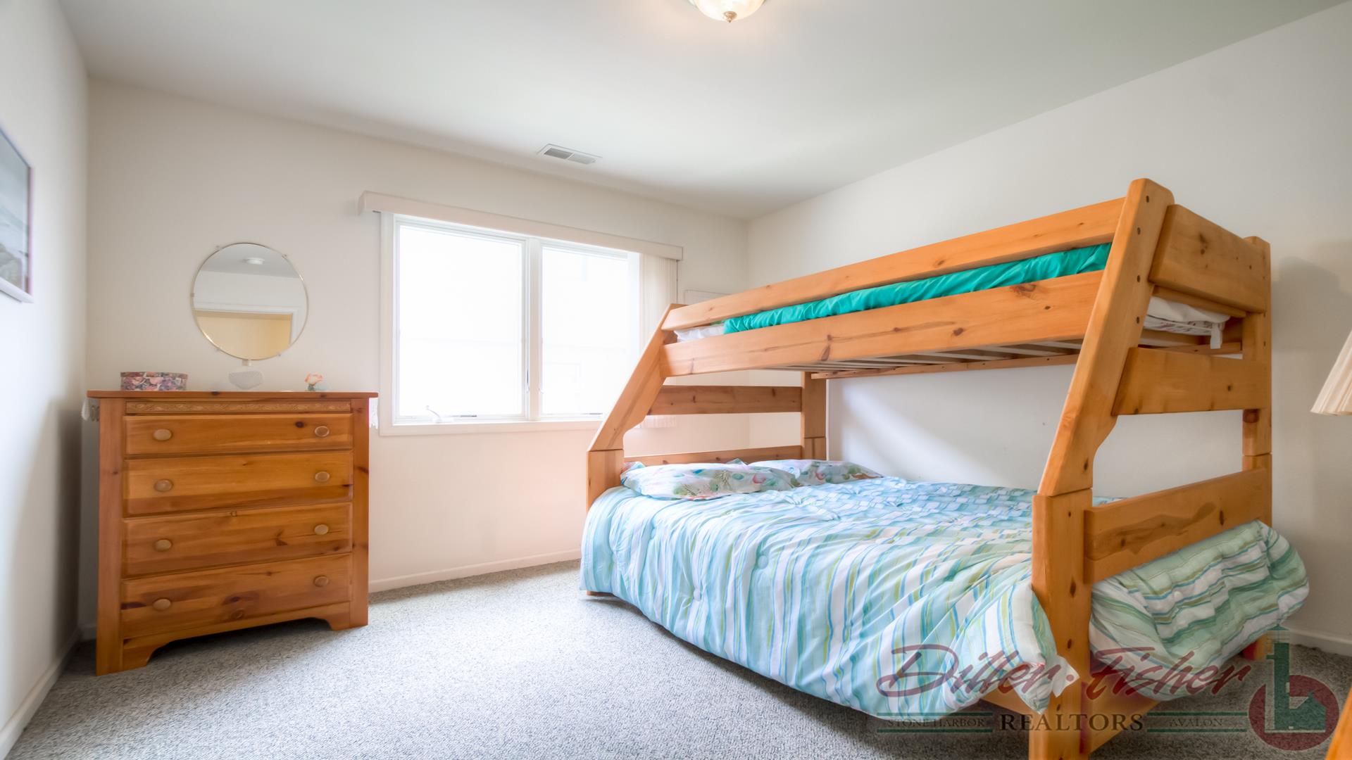 243 34th Street, Avalon (Center)