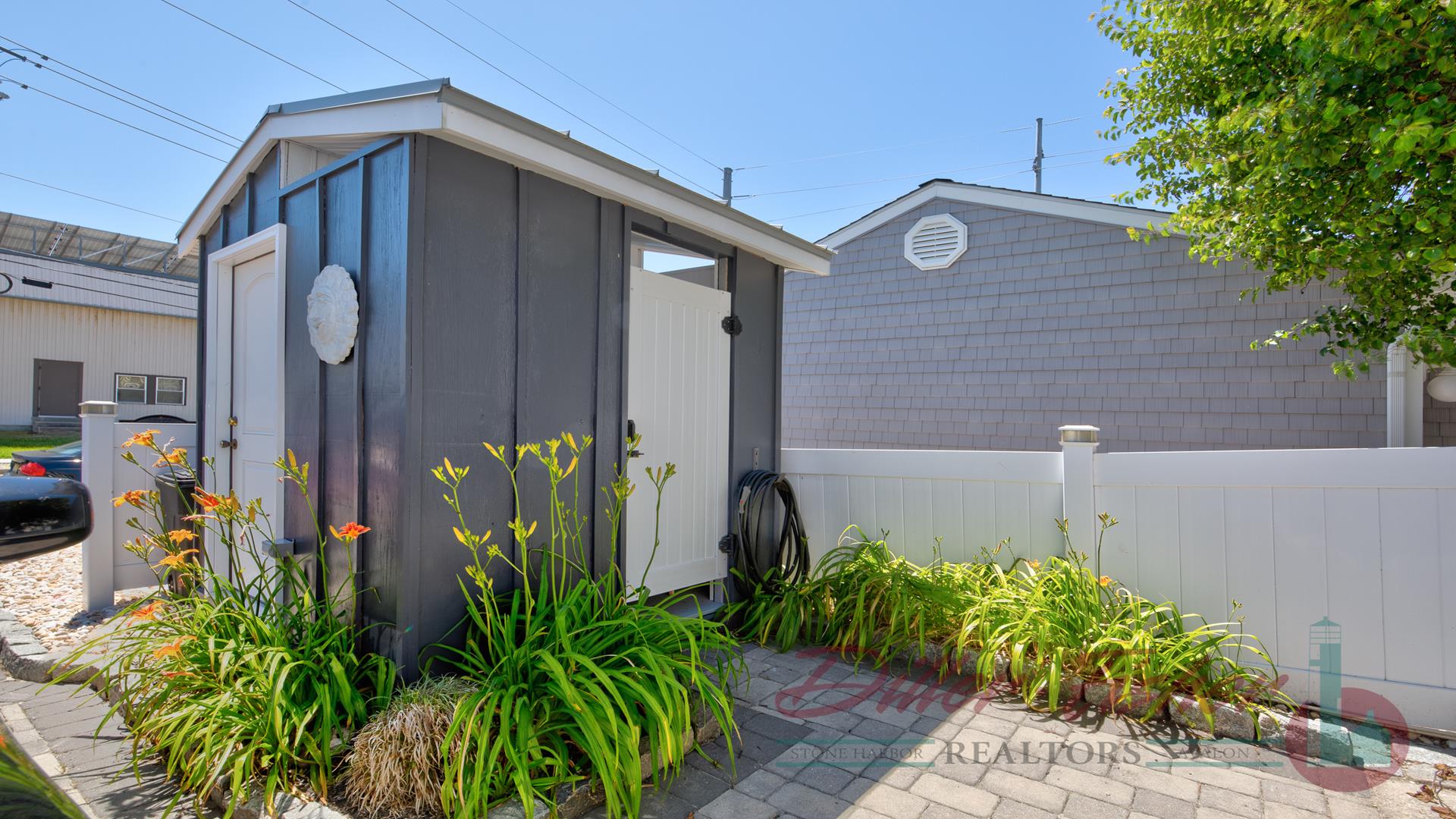 285 80th Street, Avalon (Center)