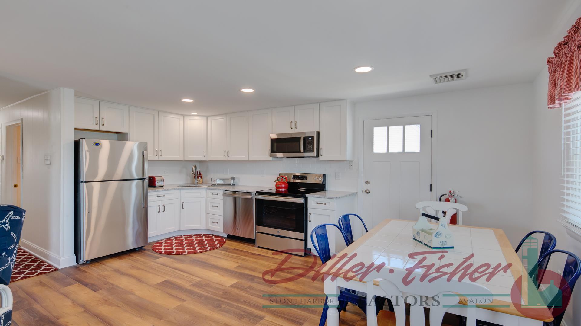 231 109th Street - 2nd floor, Stone Harbor (Mid-Island) - Picture 3