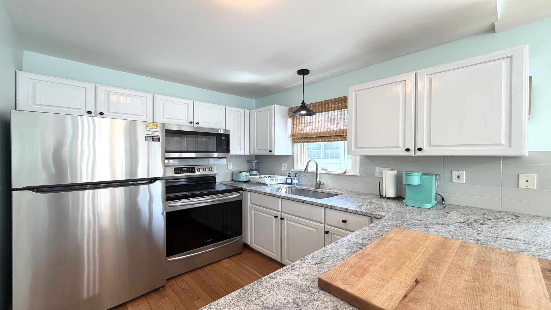 164 94th Street E/S, Stone Harbor (Mid-Island) - Picture 2