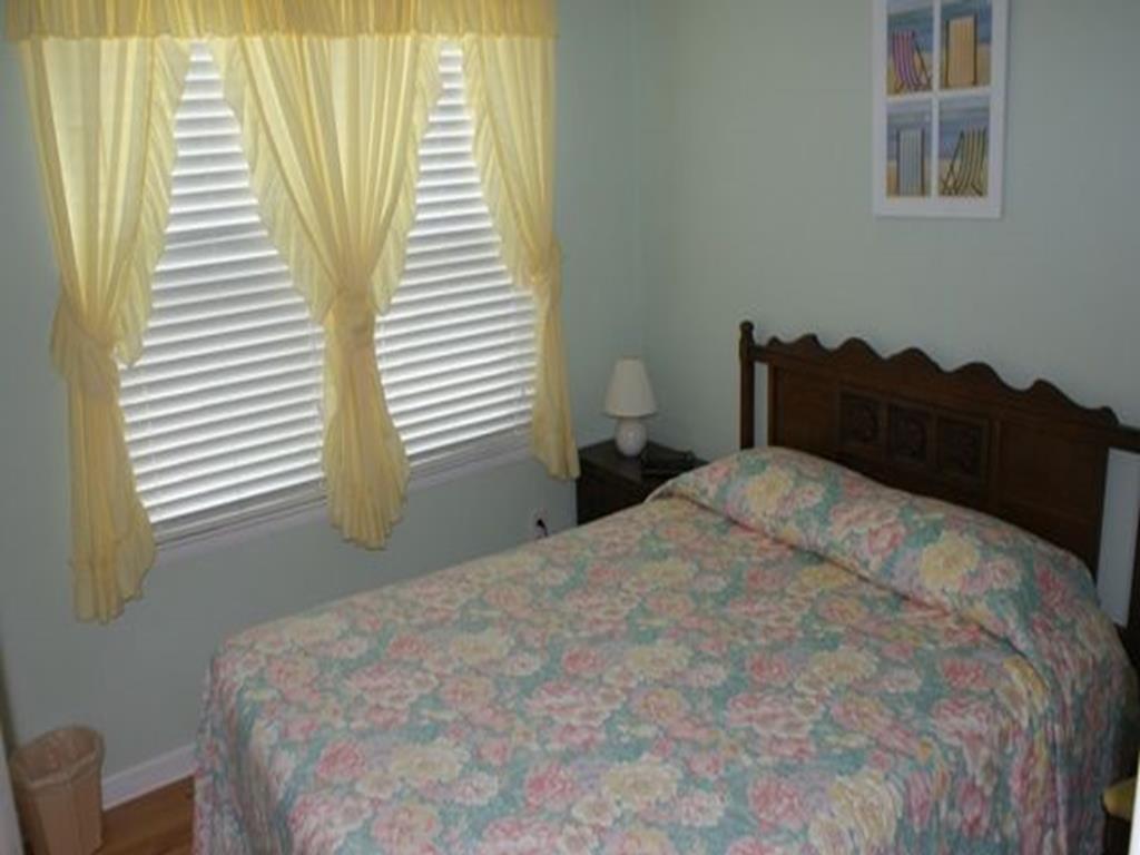 245 92nd Street, Stone Harbor (Mid-Island) - Picture 5