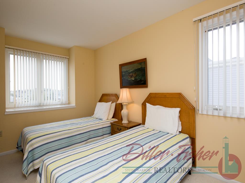 1688 Ocean Drive, Avalon (Bay Front)