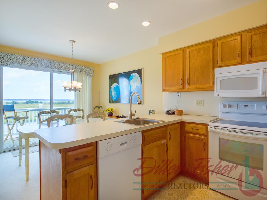 1688 Ocean Drive, Avalon (Bay Front)