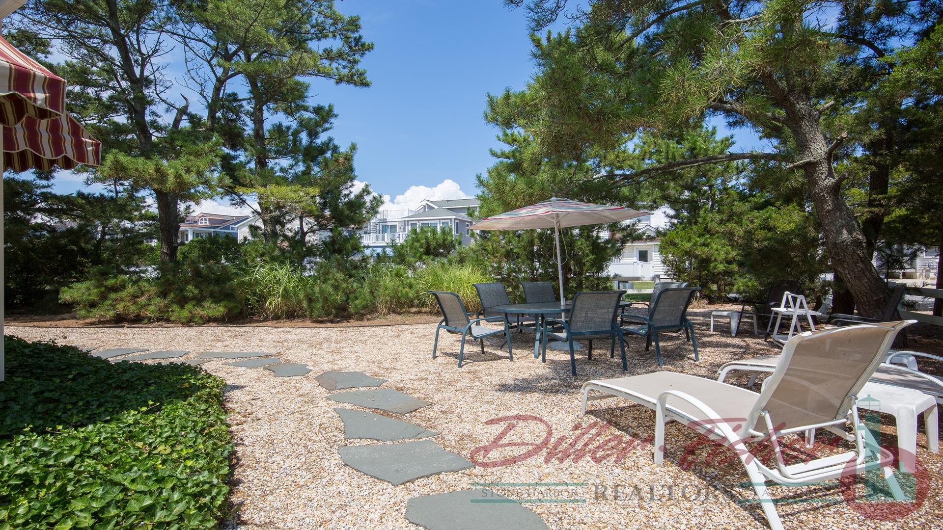 118 106th Street, Stone Harbor (Center) - Picture 2