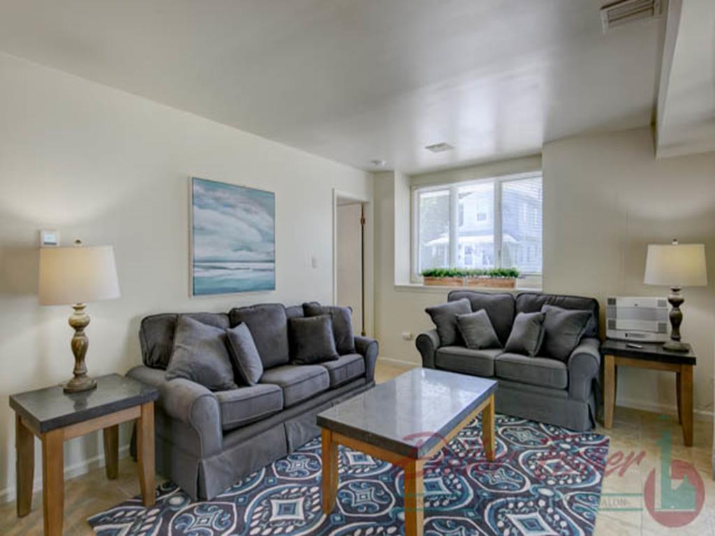 240 106th Street, Stone Harbor (Mid-Island)