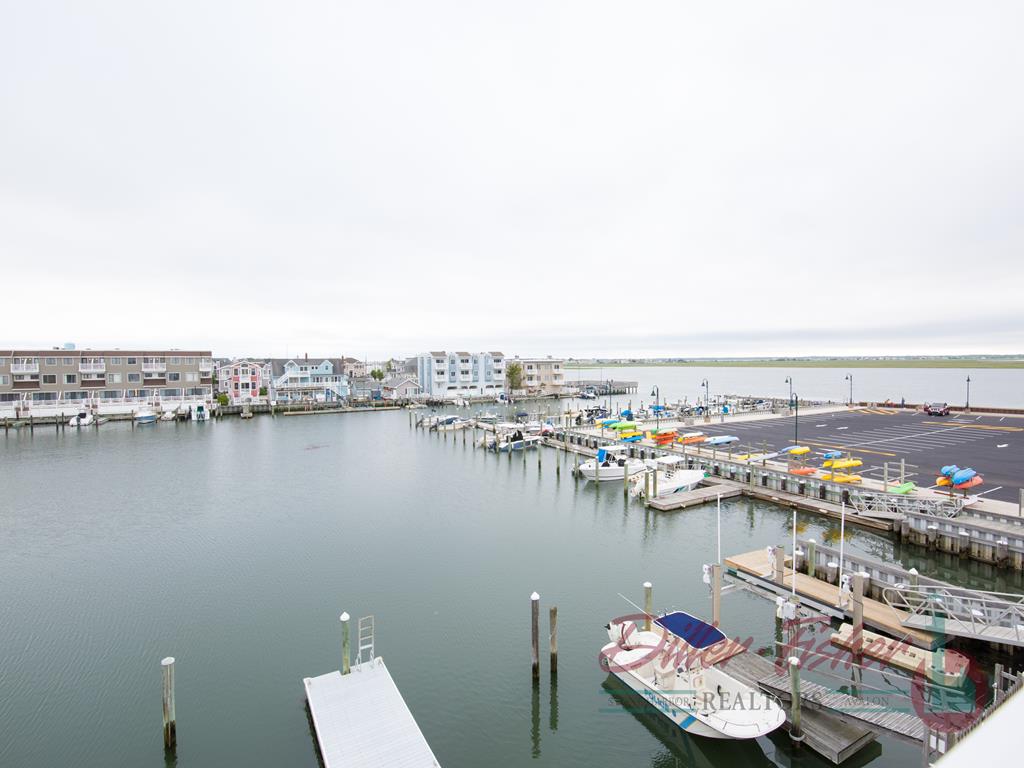 327 81st Street, Stone Harbor (Bay Front)