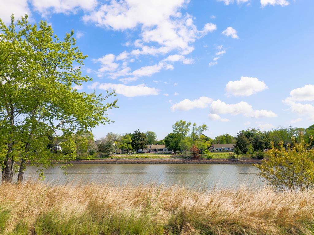 716 New England Road--The Canal House | Photo 3