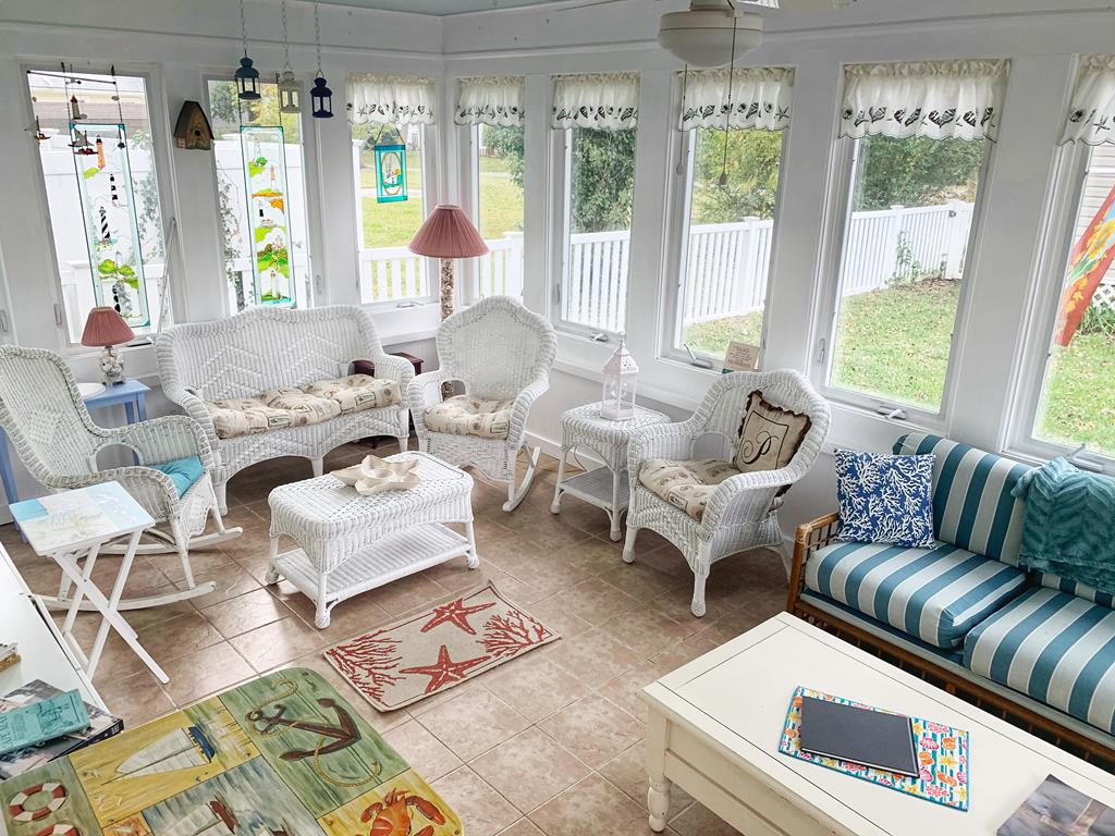 915 Columbia Avenue - Columbia Dream | Photo 12