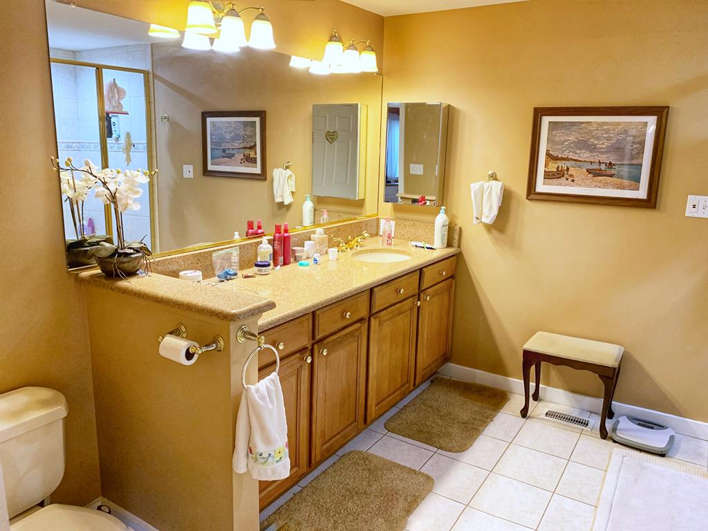 915 Columbia Avenue - Columbia Dream | Photo 17