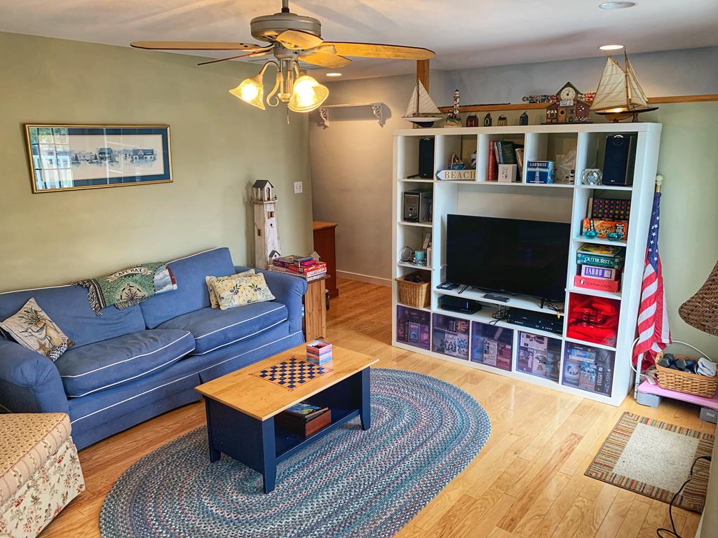 915 Columbia Avenue - Columbia Dream | Photo 20