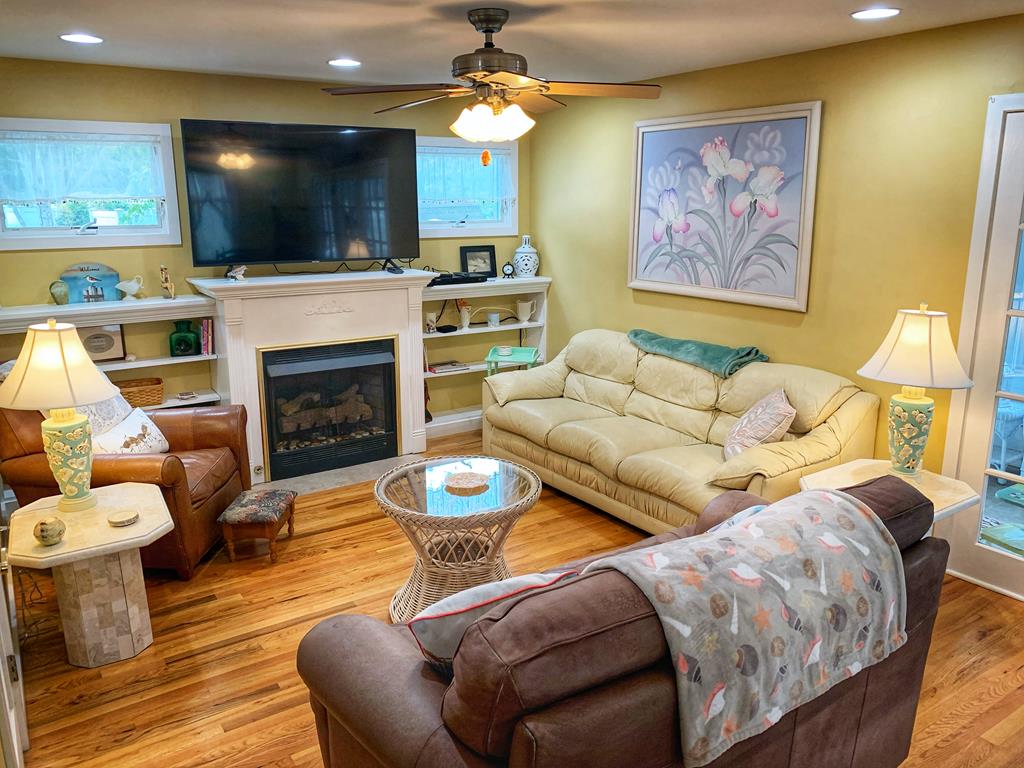 915 Columbia Avenue - Columbia Dream | Photo 10