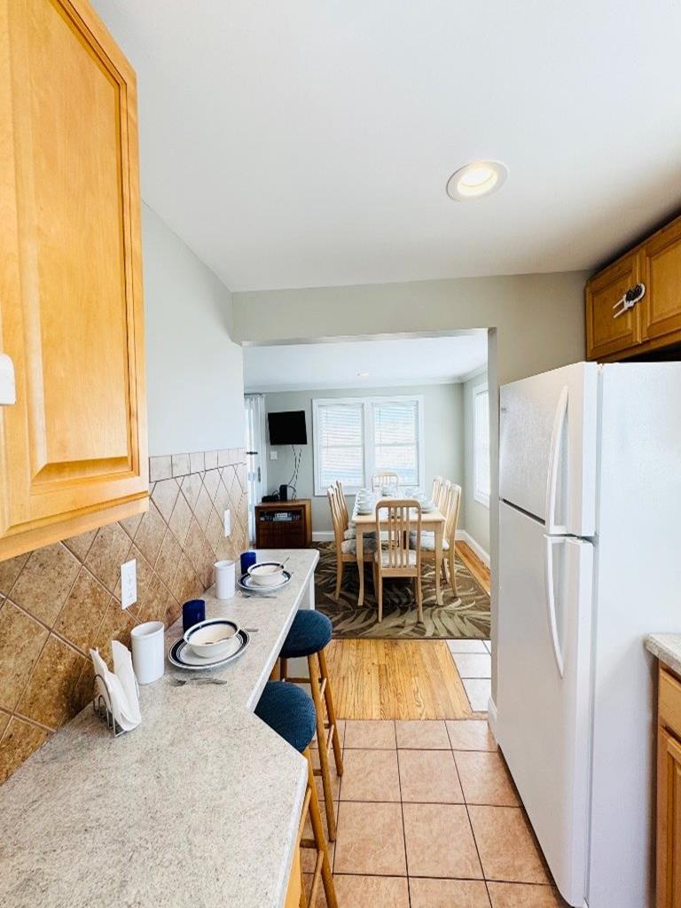 101 E 60th Street, 1st floor, Brant Beach (Ocean Front)