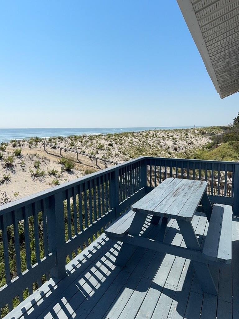101 E 60th Street, 2nd floor, Brant Beach (Ocean Front)