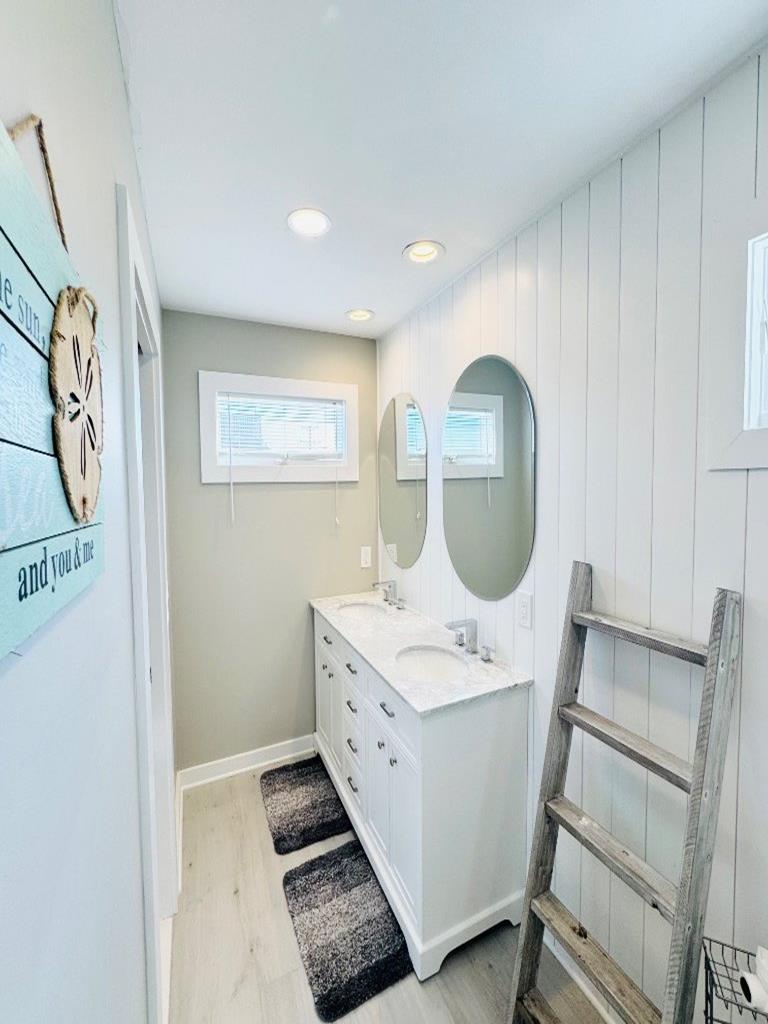 5 A  Long Beach Blvd, Loveladies (Ocean Block)