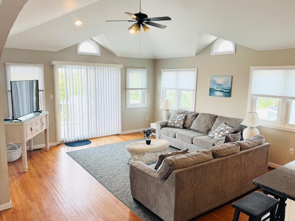 5 A  Long Beach Blvd, Loveladies (Ocean Block)