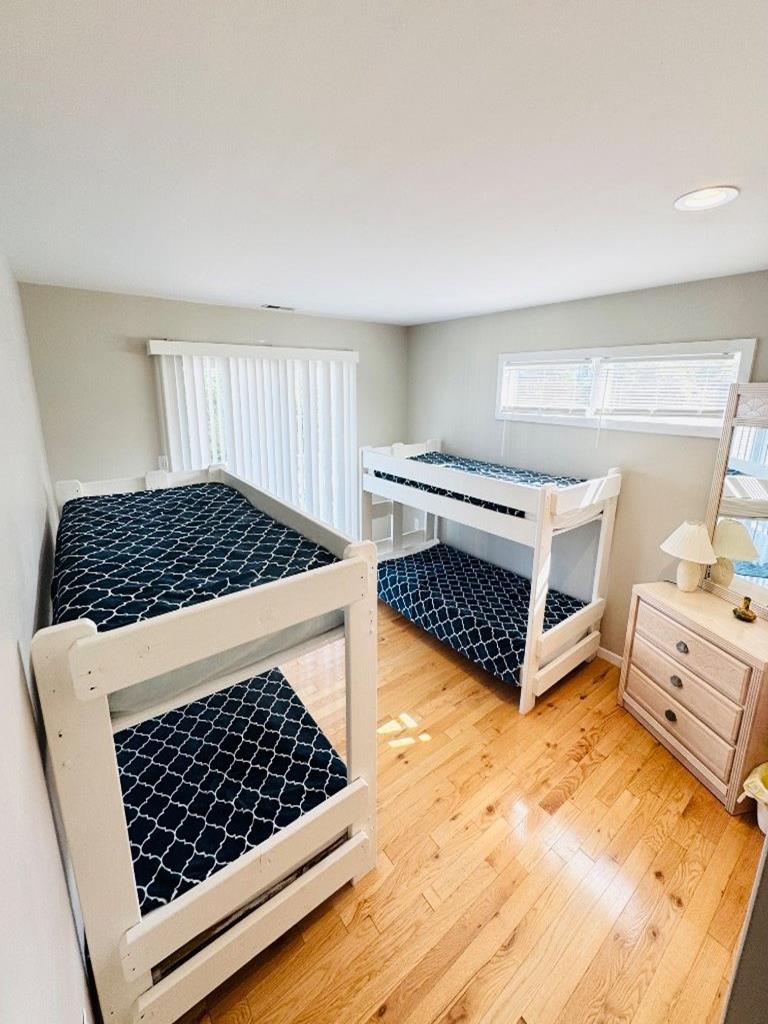 5 A  Long Beach Blvd, Loveladies (Ocean Block)