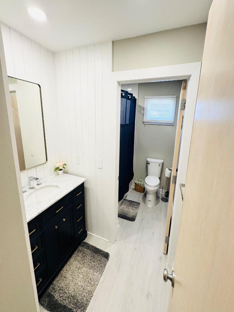 5 A  Long Beach Blvd, Loveladies (Ocean Block)