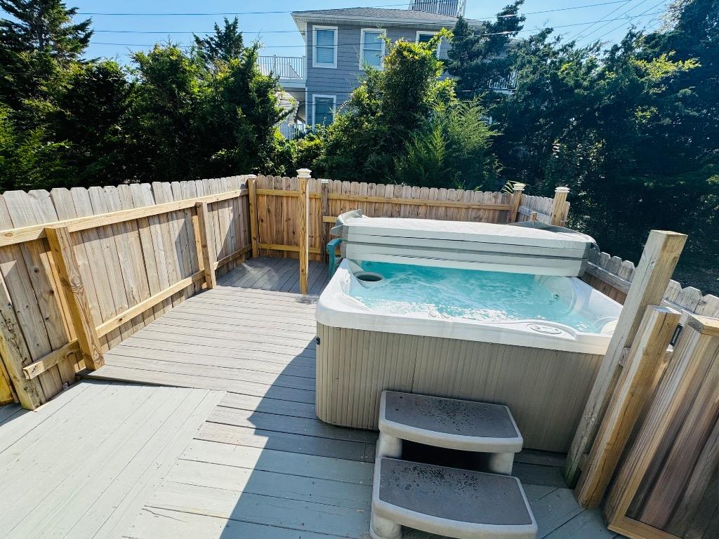 5 A  Long Beach Blvd, Loveladies (Ocean Block)