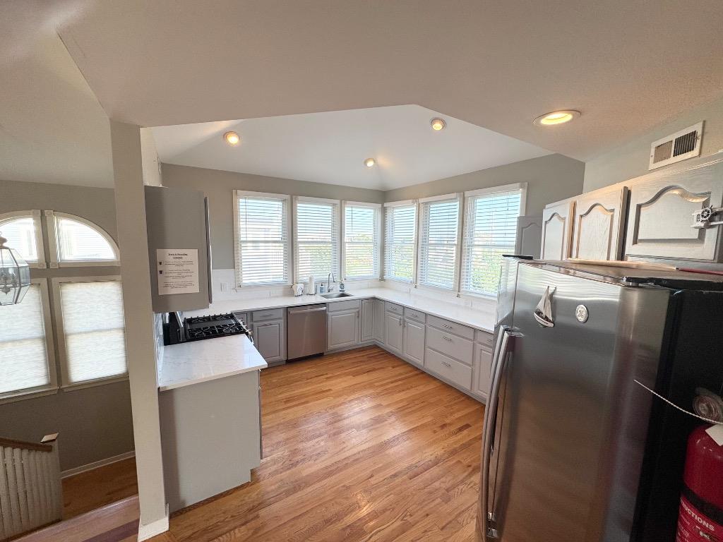 5 B Long Beach Blvd, Loveladies (Ocean Block)