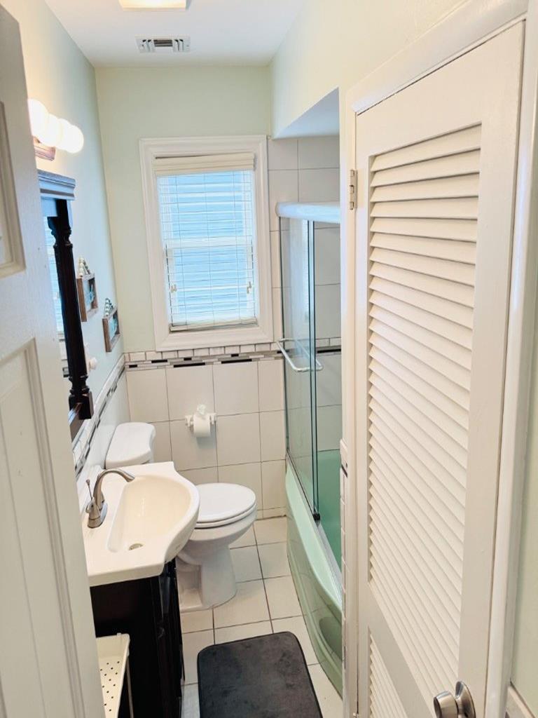 7312 Ocean Blvd., Brant Beach (Ocean Side)