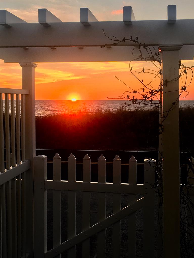 Cottage by the Sea | Photo 31