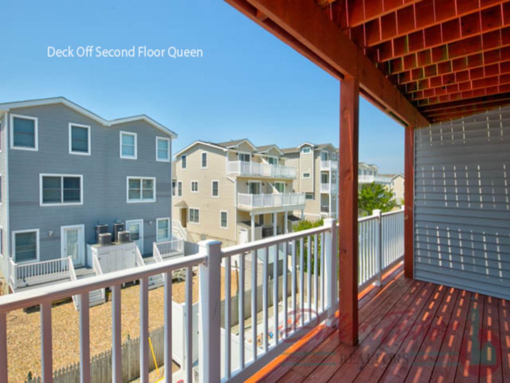 214 28th Street, Avalon (Mid-Island)