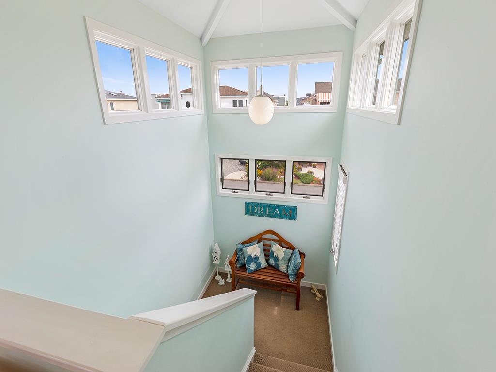 108 W. Hobart Avenue, Beach Haven Crest (Bay Side)