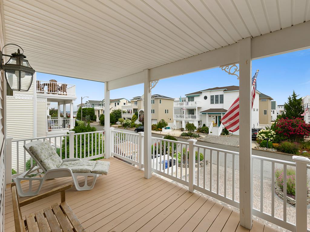 108 W. Hobart Avenue, Beach Haven Crest (Bay Side)