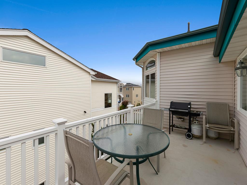 108 W. Hobart Avenue, Beach Haven Crest (Bay Side)