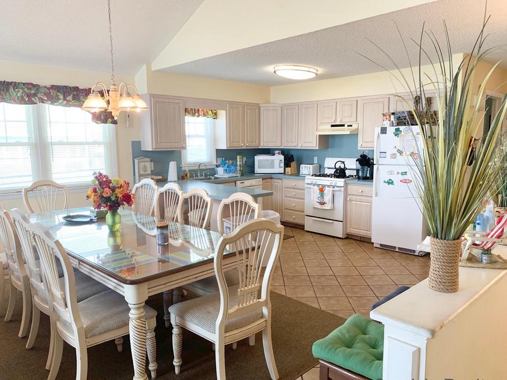 28 63rd Street, Sea Isle City (Beach Block)