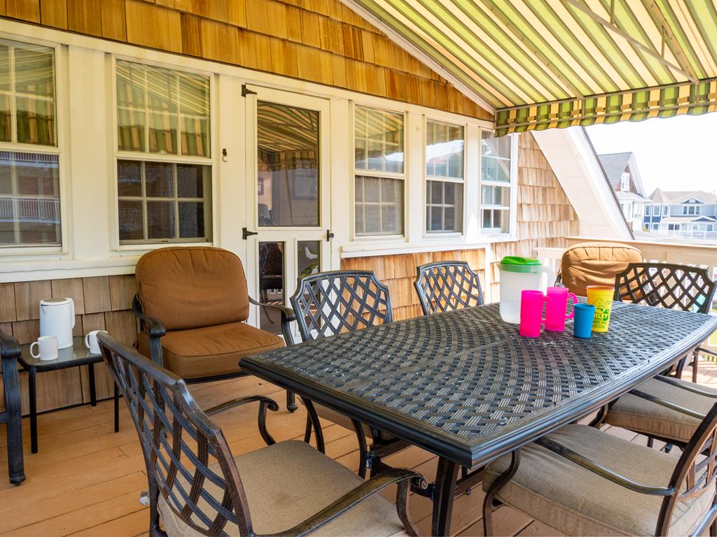 Sea Dragon - Big House - Close to Town and Beach | Photo 35